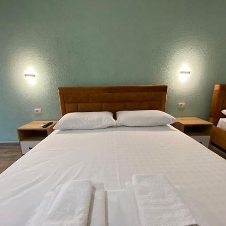 Gray&Oli Studios Vlorë Екстериор снимка