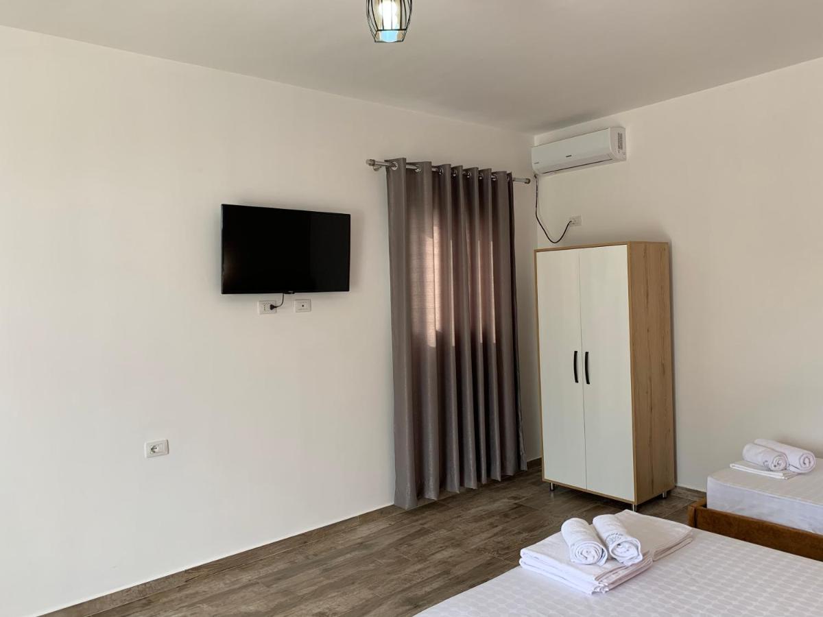 Gray&Oli Studios Vlorë Екстериор снимка