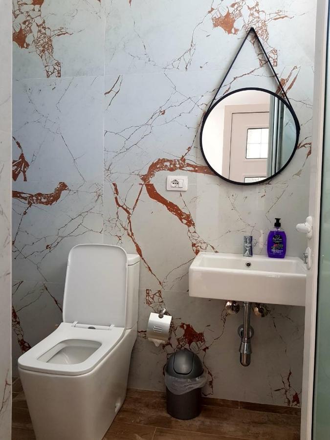 Gray&Oli Studios Vlorë Екстериор снимка