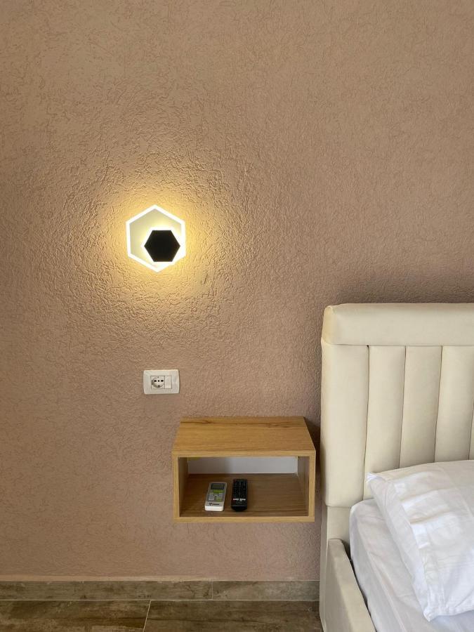 Gray&Oli Studios Vlorë Екстериор снимка