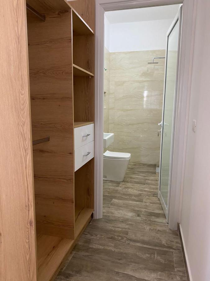 Gray&Oli Studios Vlorë Екстериор снимка