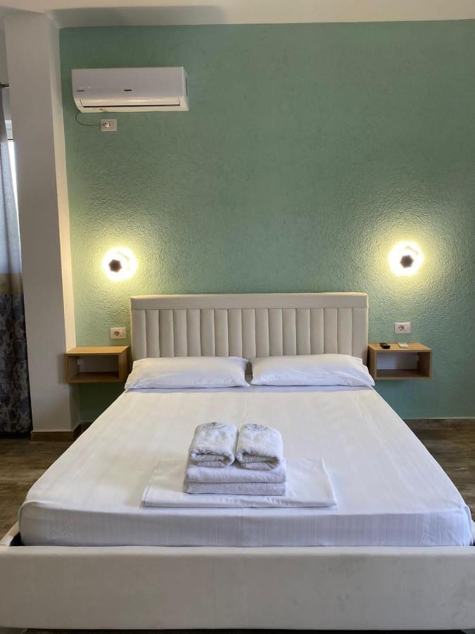 Gray&Oli Studios Vlorë Екстериор снимка