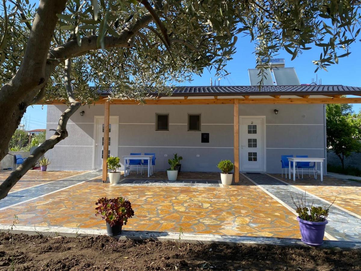 Gray&Oli Studios Vlorë Екстериор снимка